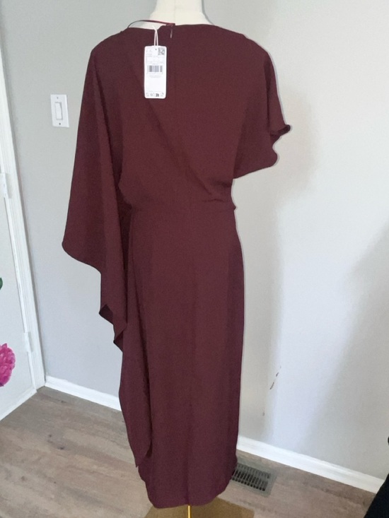 MANGO NWT one shoulder draped dress in burgundy maroon color - Picture 7 of 12